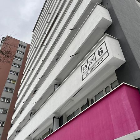 Appartamento Apartament Tysiaclecia 6 Katowice Esterno foto
